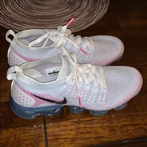 Women’s Nike Air Vapormax Flynit 2